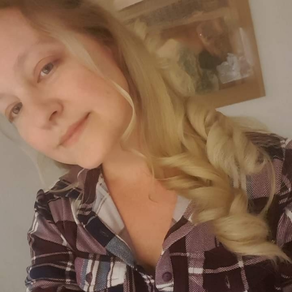 Meet your Posher, Jenn